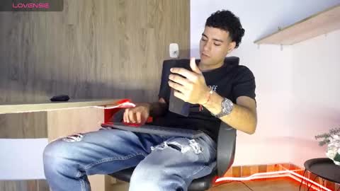 Snapshot of teamporn_18 chatting on 28, 12, 2024 Danger online show from 28, 12, 2024