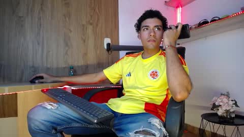 Snapshot of teamporn_18 chatting on 21, 1, 2025 Danger online show from 21, 1, 2025