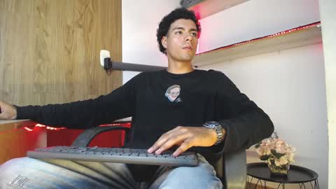 Snapshot of teamporn_18 chatting on 27, 1, 2025 Danger online show from 27, 1, 2025