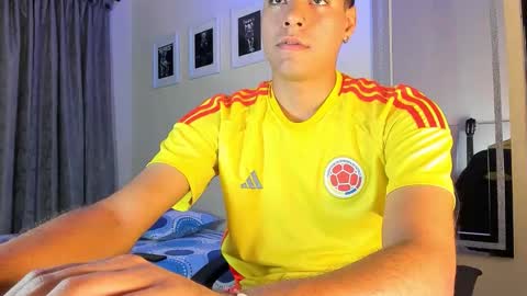 Snapshot of teamporn_18 chatting on 20, 11, 2025 Danger online show from 20, 11, 2025