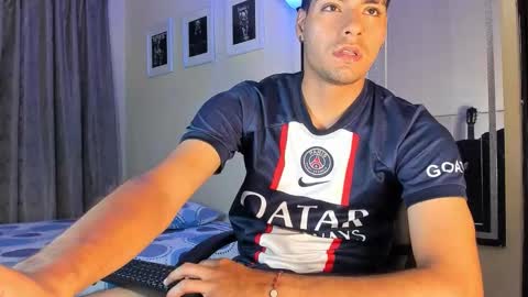 Snapshot of teamporn_18 chatting on 23, 11, 2025 Danger online show from 23, 11, 2025