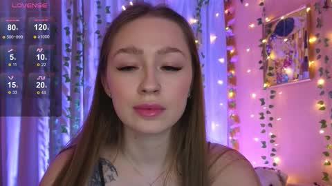 Snapshot of tease_mee_now chatting on 26, 9, 2025 Eva online show from 26, 9, 2025