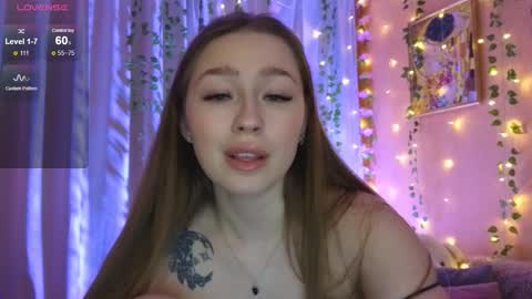 Snapshot of tease_mee_now chatting on 22, 10, 2025 Eva online show from 22, 10, 2025