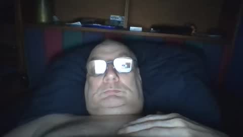 Mark online show from 22, 10, 2025