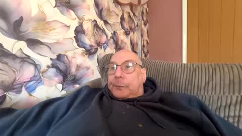 Mark online show from 22, 2, 2026