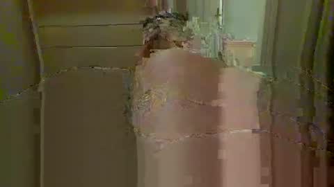 Straight8curious online show from 17, 1, 2025