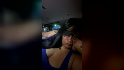 Snapshot of tee1luv chatting on 11, 2, 2026 tee1luv online show from 11, 2, 2026