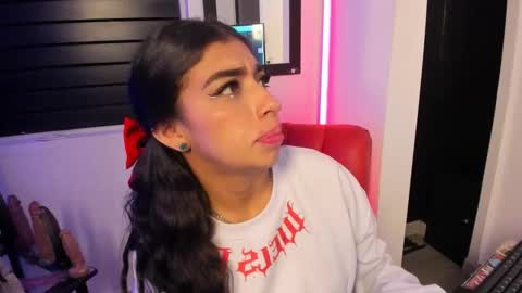 Tayloor online show from 7, 2, 2026