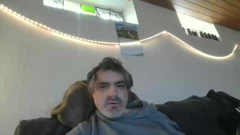 Peter online show from 8, 3, 2026