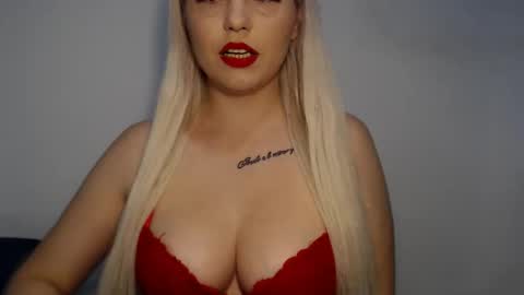 Teeyara  online show from 9, 11, 2025