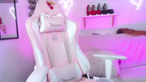 tefy_bratz online show from 11, 2, 2025