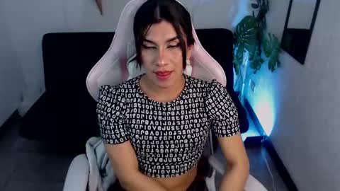 tefy_bratz online show from 8, 10, 2025