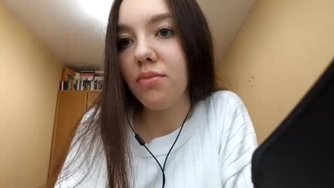 Snapshot of teganmeiser chatting on 27, 10, 2025 Kimi online show from 27, 10, 2025