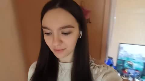 Snapshot of teganmeiser chatting on 13, 11, 2025 Kimi online show from 13, 11, 2025