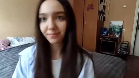 Snapshot of teganmeiser chatting on 25, 11, 2025 Kimi online show from 25, 11, 2025