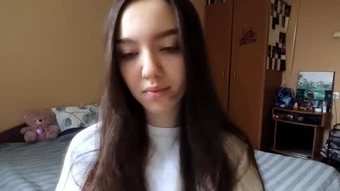 Snapshot of teganmeiser chatting on 27, 11, 2025 Kimi online show from 27, 11, 2025