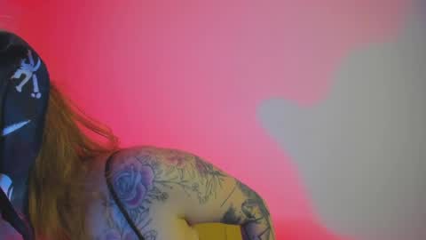 Snapshot of tekila__ chatting on 5, 2, 2025 tekila__ online show from 5, 2, 2025