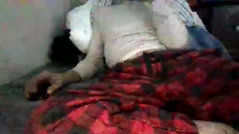 Snapshot of tellias1 chatting on 24, 12, 2024 tellias online show from 24, 12, 2024