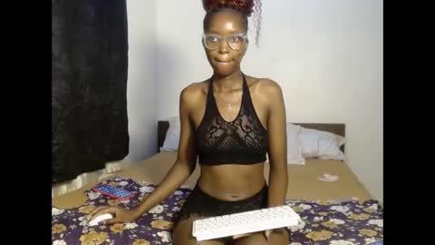 Snapshot of tempting_vibe chatting on 15, 1, 2026 tempting_vibe online show from 15, 1, 2026