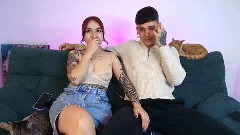 Snapshot of tender_dust chatting on 28, 10, 2025 tender_dust online show from 28, 10, 2025