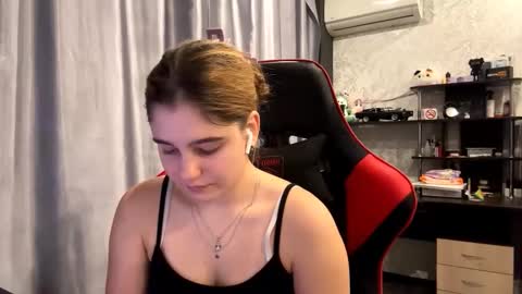 Mira Manson online show from 12, 9, 2025