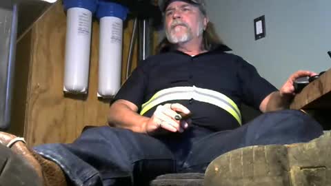 Tennredneck online show from 4, 3, 2025