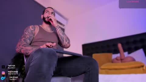 Teo Ferrer online show from 12, 10, 2025