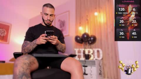 Teo Ferrer online show from 12, 11, 2025