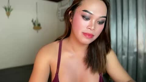 TERRI  the girl will hunt you online show from 26, 2, 2025