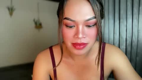 TERRI  the girl will hunt you online show from 5, 3, 2025