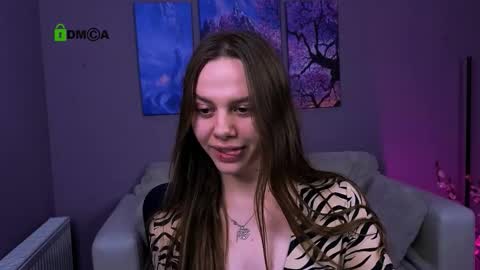 Snapshot of tessa_hit chatting on 8, 11, 2025 Tessa online show from 8, 11, 2025