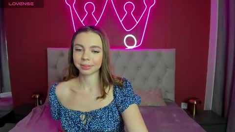 Tessa 3 online show from 10, 3, 2025