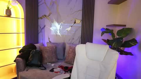 Tessa Fox online show from 19, 3, 2026