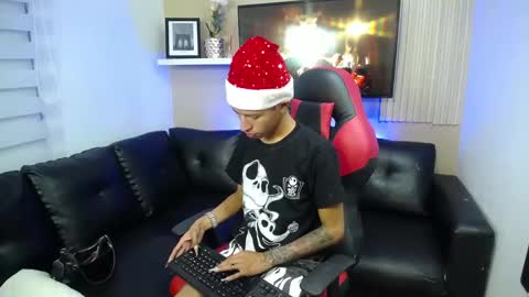 tessachains online show from 21, 12, 2025