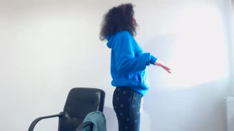 naughty tess online show from 7, 2, 2025