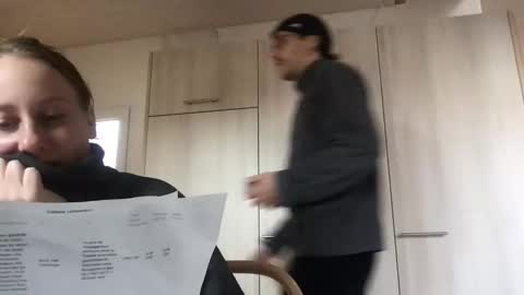 Tessy Ultra online show from 12, 11, 2025