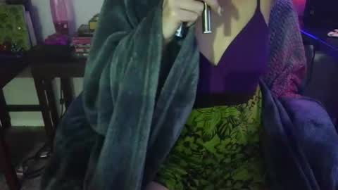 tetherbelle online show from 17, 12, 2025