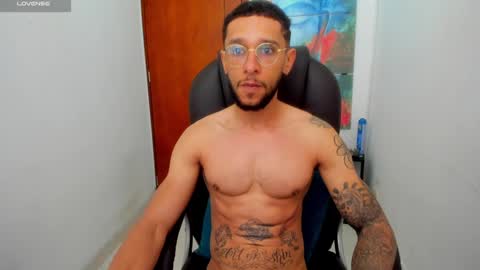 Cristhian Teylor online show from 5, 1, 2025