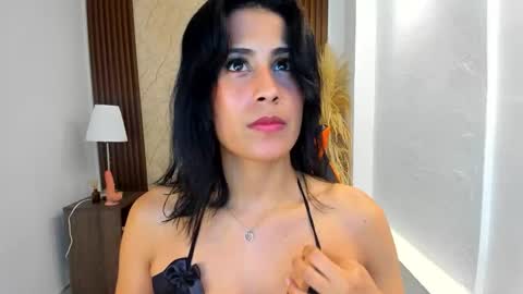 Sweet Thais  online show from 17, 10, 2025