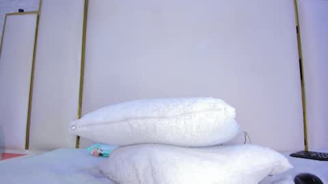 Snapshot of thalia888_ chatting on 18, 12, 2025 thalia888_ online show from 18, 12, 2025