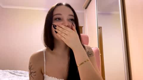 Yumi online show from 9, 3, 2026