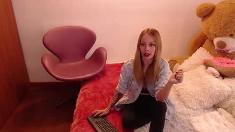   online show from 15, 9, 2025