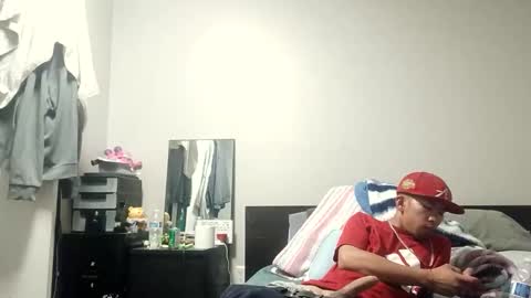 thataznguy303 online show from 28, 10, 2025