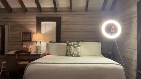 Snapshot of thatfunguy16 chatting on 12, 2, 2026 thatfunguy16 online show from 12, 2, 2026