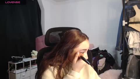   online show from 9, 10, 2025