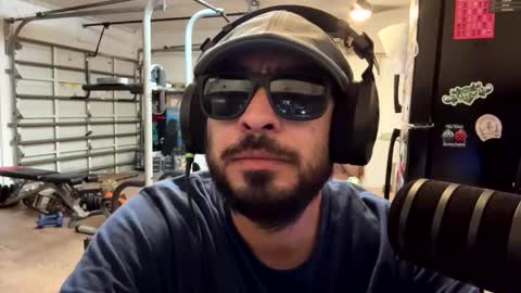 thatmiaguy online show from 8, 10, 2025