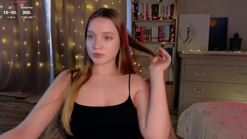 Snapshot of thatonerabbit chatting on 4, 3, 2026 Alice online show from 4, 3, 2026