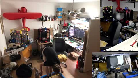 Snapshot of the0archon chatting on 12, 11, 2025 Michal online show from 12, 11, 2025