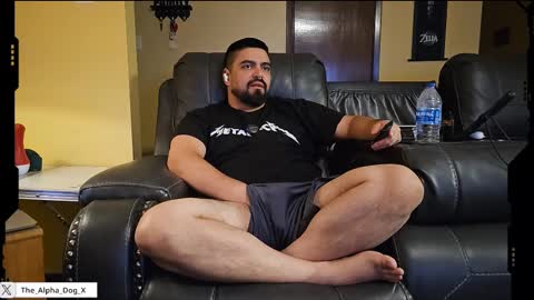 the_alpha_dog_xxx online show from 22, 9, 2025