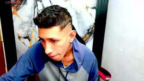 the_latin_boy02 online show from 2, 2, 2026